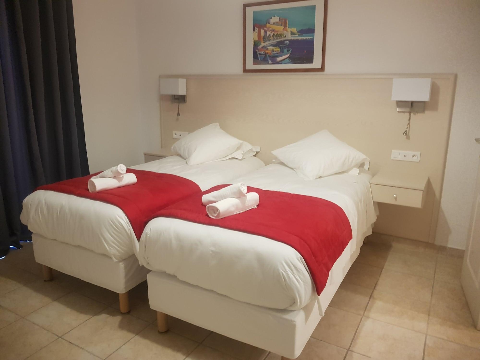 Corsica Hostel Porto-Vecchio, Partie Dortoirs Екстер'єр фото