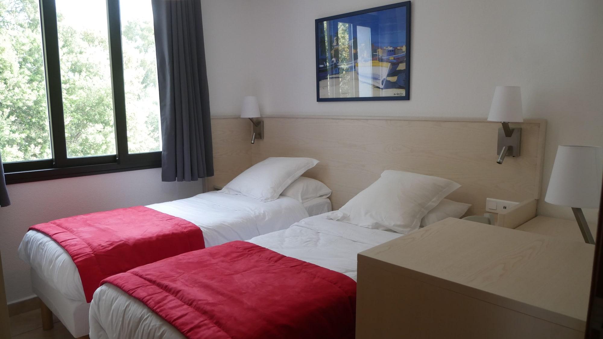 Corsica Hostel Porto-Vecchio, Partie Dortoirs Екстер'єр фото
