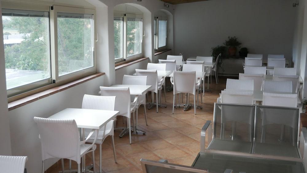 Corsica Hostel Porto-Vecchio, Partie Dortoirs Екстер'єр фото